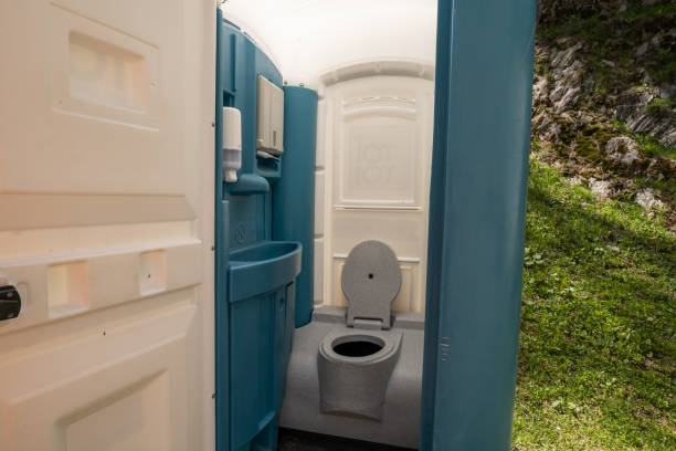 Best Portable Restroom Setup and Delivery  in Elmsford, NY